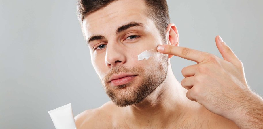 ¿Son eficaces las cremas antiedad para hombres?